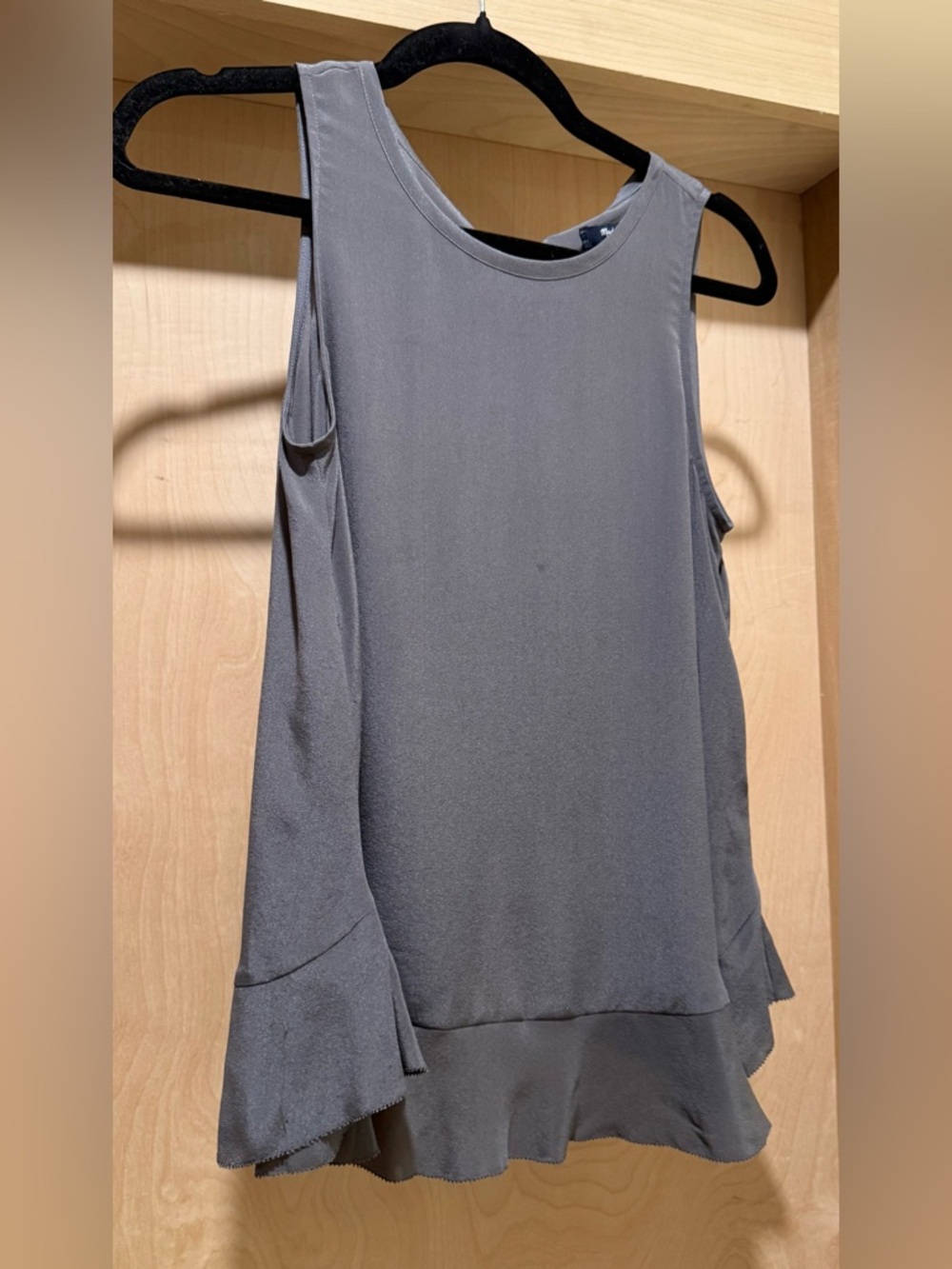 Madewell Gray Sleeveless Ruffle-Hem Tank Top 100% Silk Size XSmall